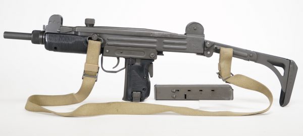 UZI Sub Machine Gun - Image 2