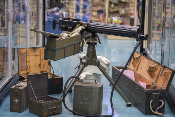 VICKERS HEAVY MACHINE GUN