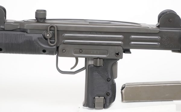 UZI Sub Machine Gun - Image 4